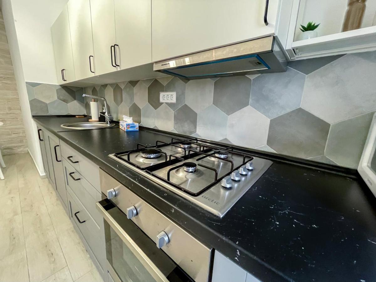 Astoria Rose Apartment Năvodari Екстериор снимка