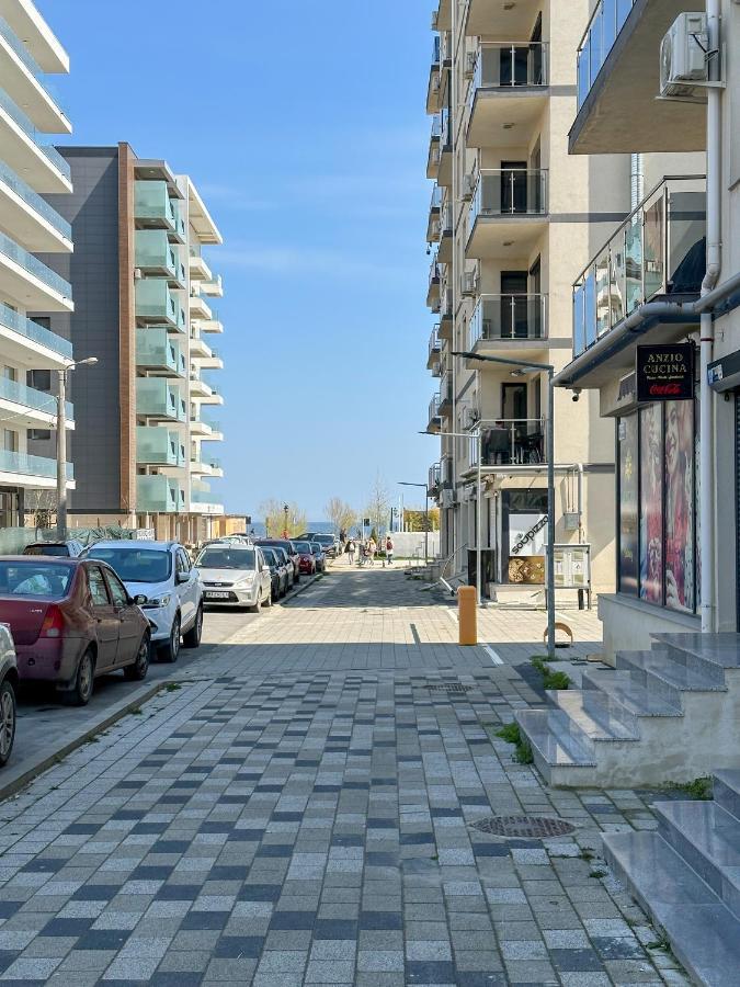 Astoria Rose Apartment Năvodari Екстериор снимка